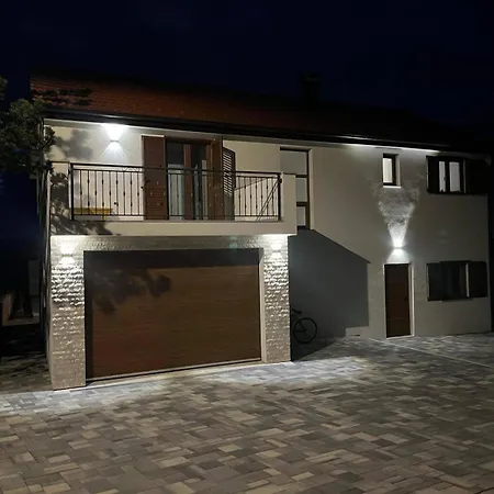 Peaceful Oasis Vignani Villa *